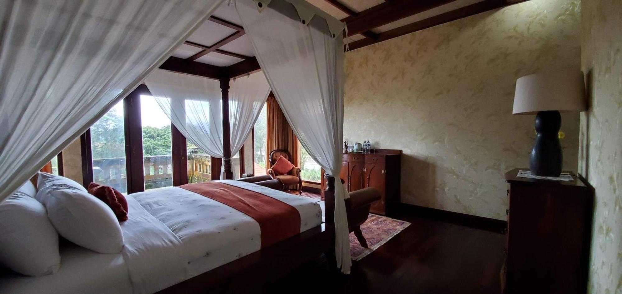 Balinese Villa In Berastagi Extérieur photo