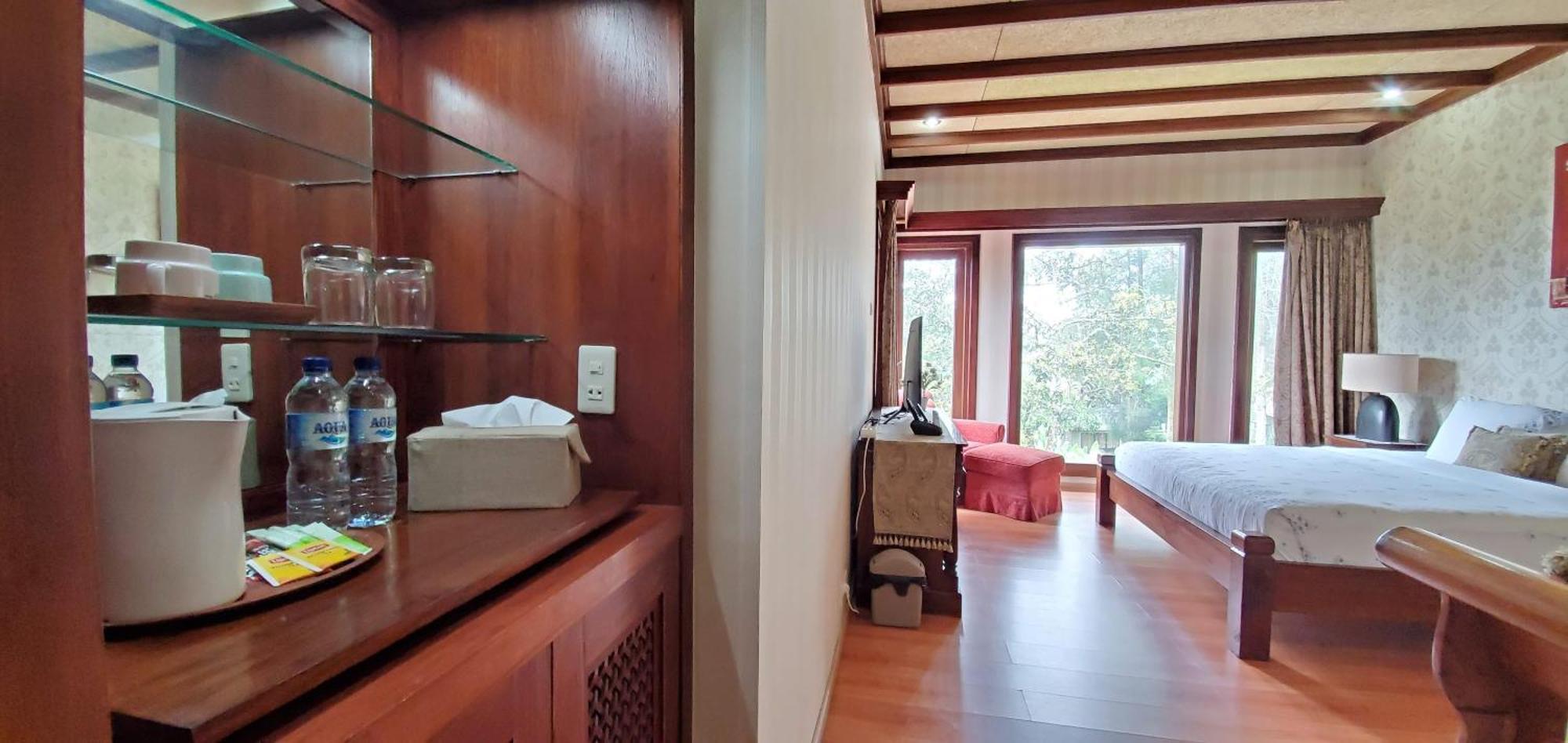 Balinese Villa In Berastagi Extérieur photo